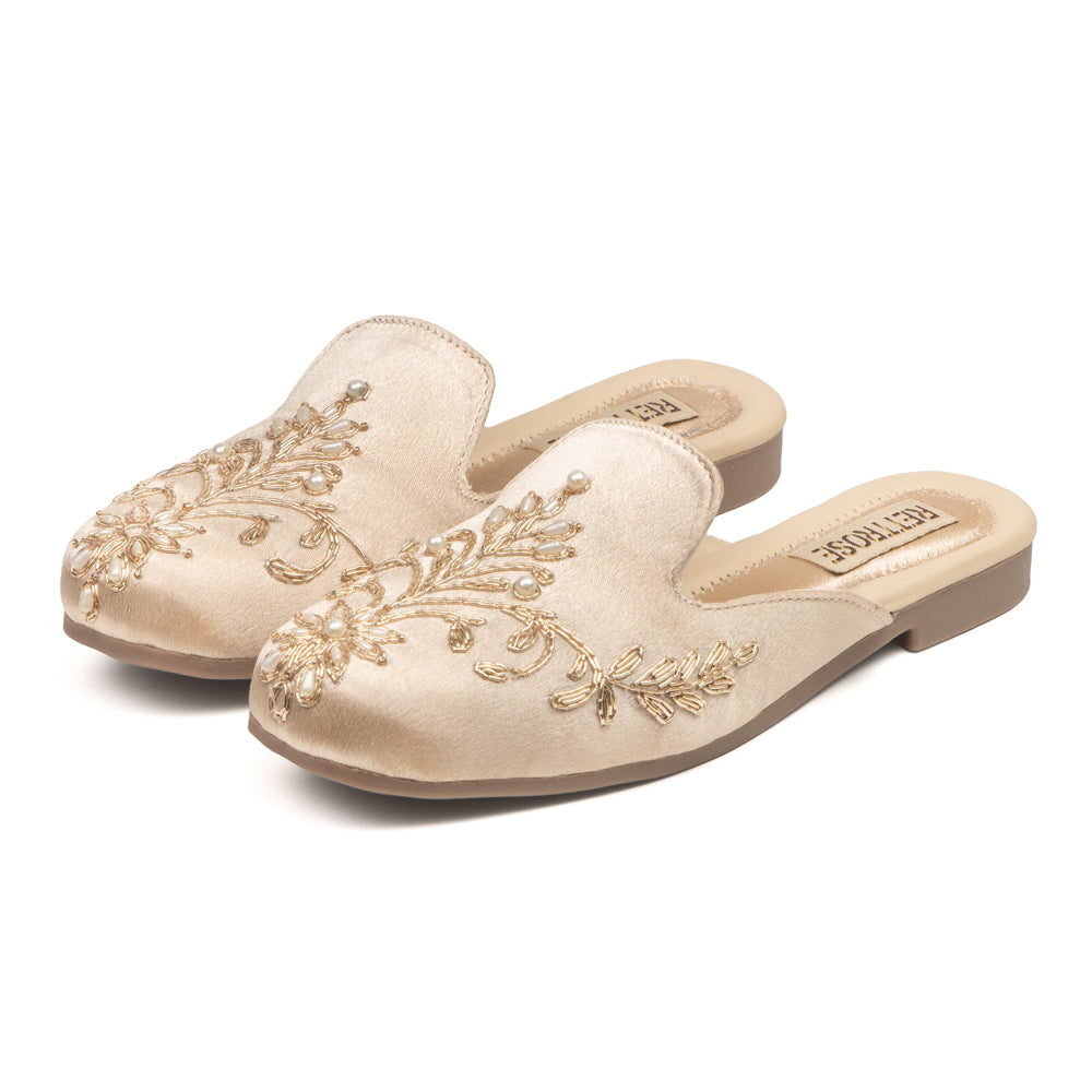Noorani Embellished Flat Sandals