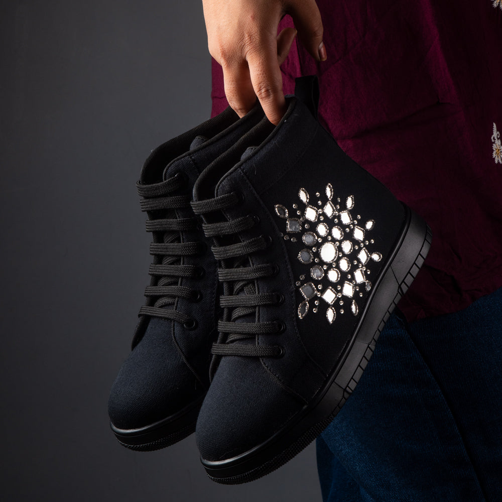 Darpan Banjara High-Ankle Sneakers
