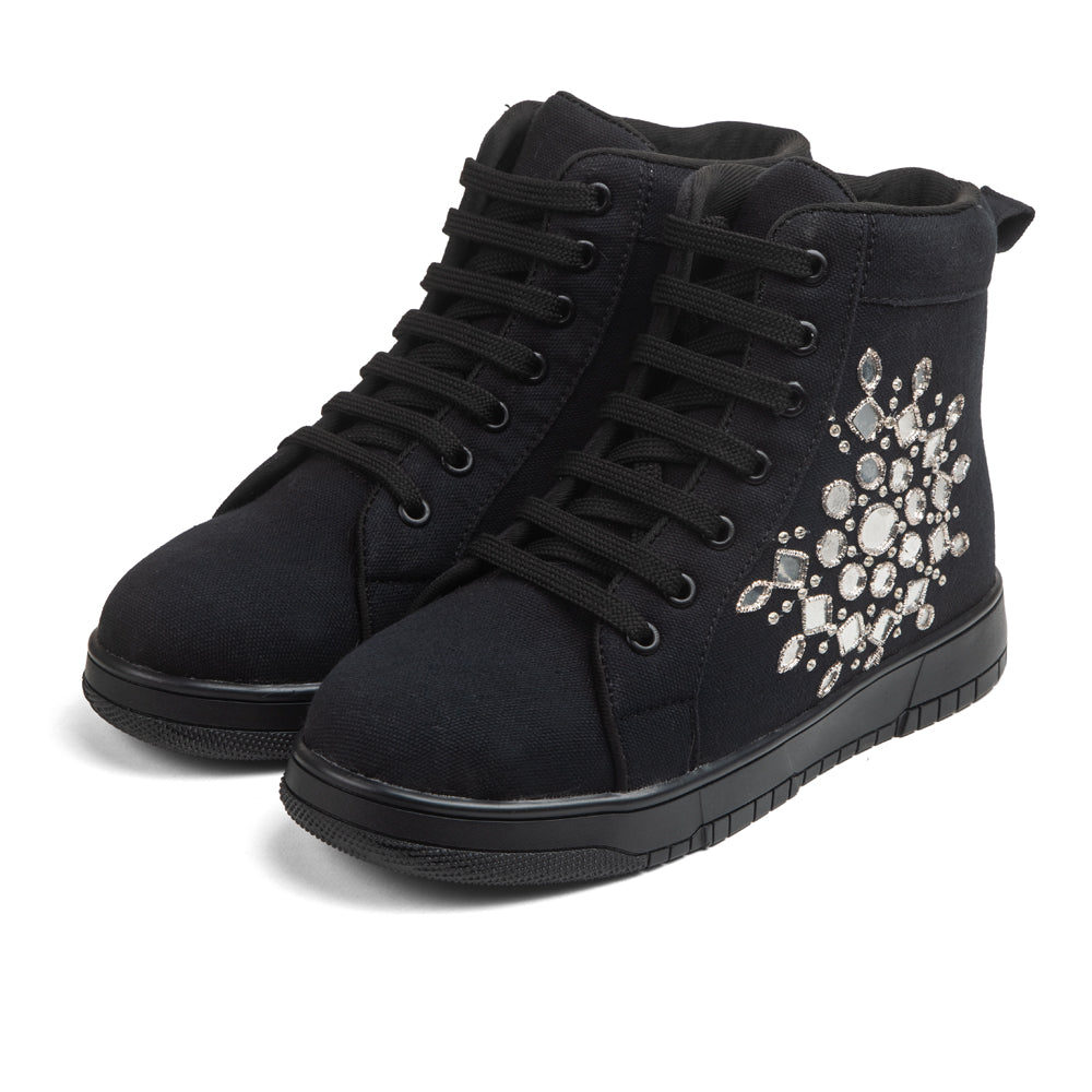 Darpan Banjara High-Ankle Sneakers